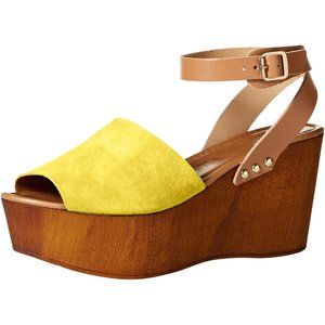 Seychelles Women's Forward Wedge Pump in Yellow